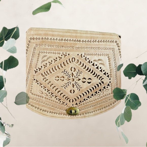 vintage Genuine Leather Handmade Messenger Boho Crossbody Bag Gift No tags - Picture 11 of 15